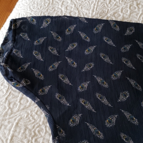 Black poppy top - Picture 4 of 8